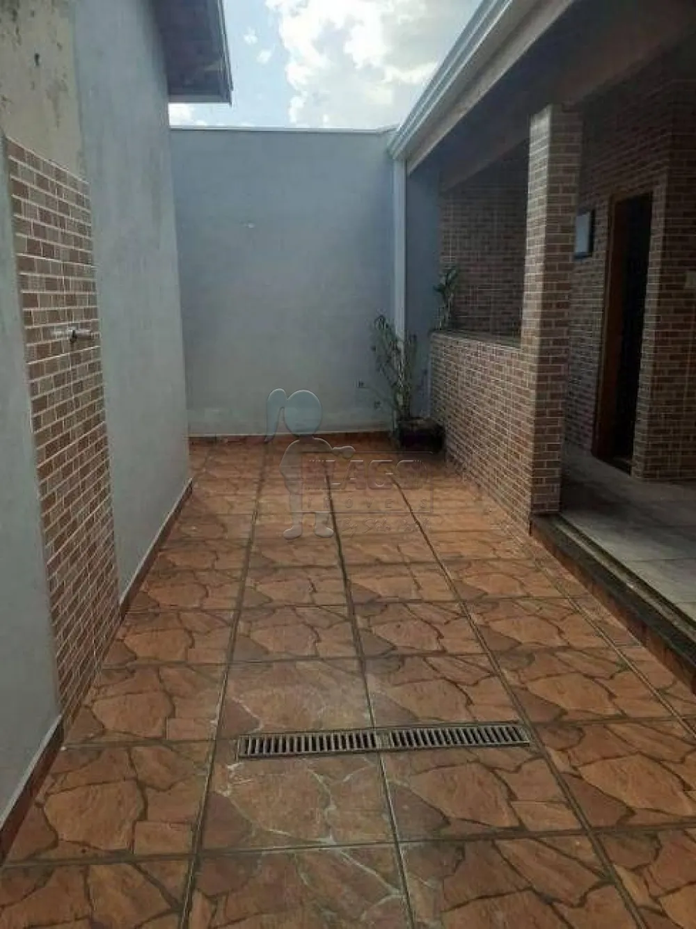 Alugar Casa / Padrão em Ribeirão Preto R$ 1.600,00 - Foto 24