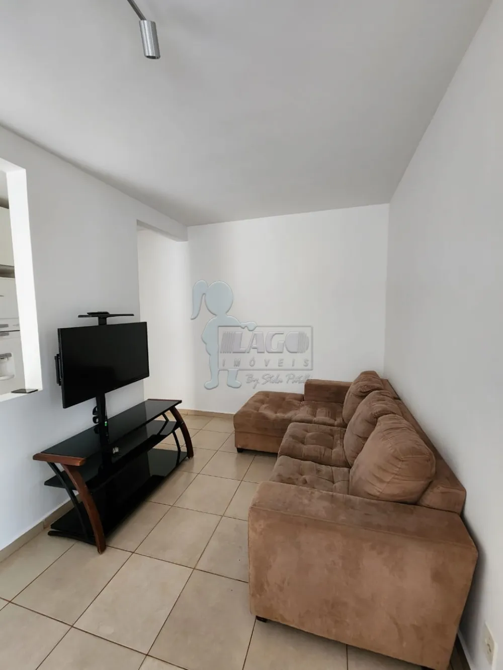 Alugar Apartamento / Padrão em Ribeirão Preto R$ 1.500,00 - Foto 2