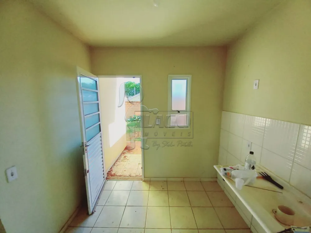 Alugar Casa / Padrão em Ribeirão Preto R$ 700,00 - Foto 3