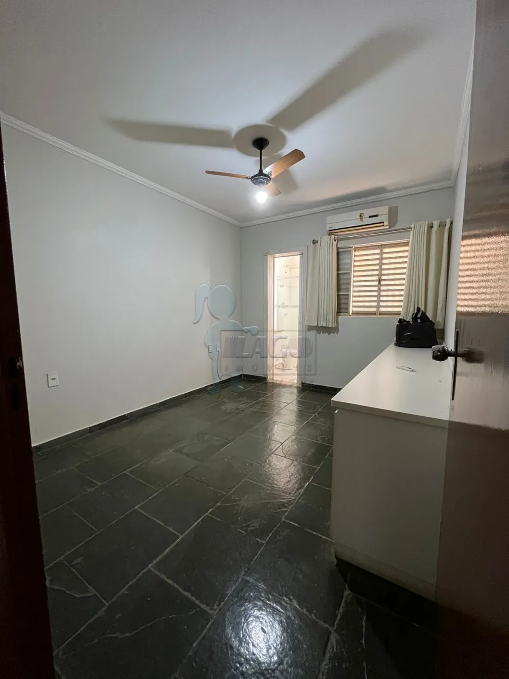 Comprar Apartamento / Padrão em Ribeirão Preto R$ 289.000,00 - Foto 1