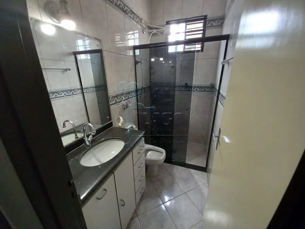 Alugar Apartamento / Padrão em Ribeirão Preto R$ 1.650,00 - Foto 3