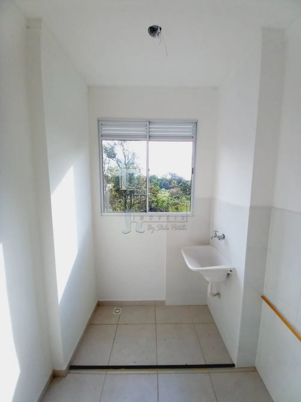 Alugar Apartamento / Padrão em Ribeirão Preto R$ 1.100,00 - Foto 6