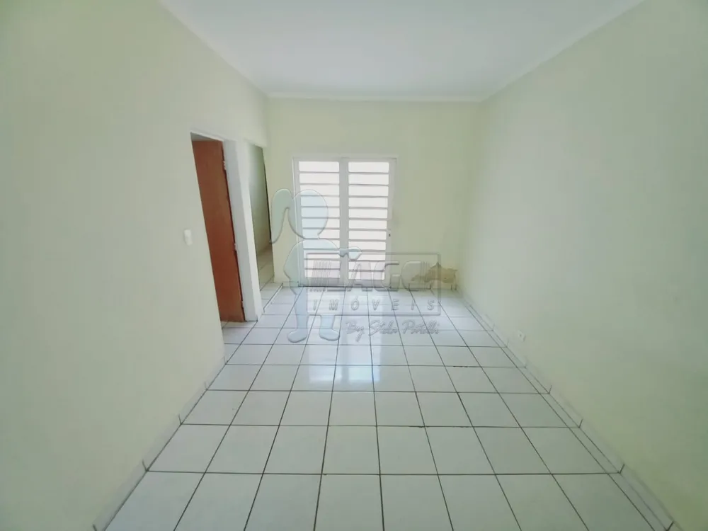 Alugar Casa / Padrão em Ribeirão Preto R$ 1.550,00 - Foto 2