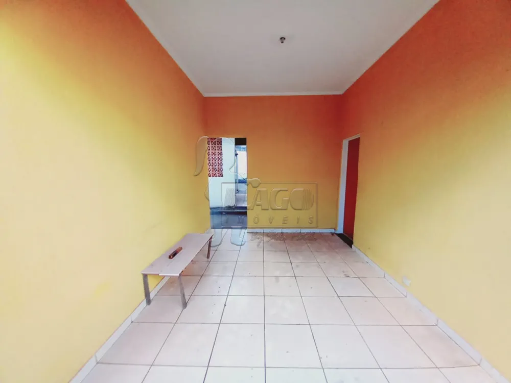 Alugar Casa / Padrão em Ribeirão Preto R$ 1.550,00 - Foto 1