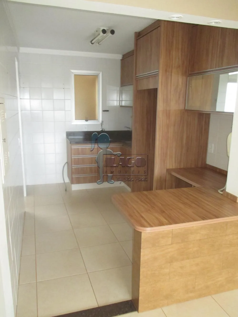 Comprar Apartamento / Padrão em Ribeirão Preto R$ 300.000,00 - Foto 2