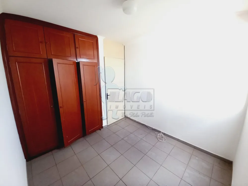 Alugar Apartamento / Padrão em Ribeirão Preto R$ 1.000,00 - Foto 4