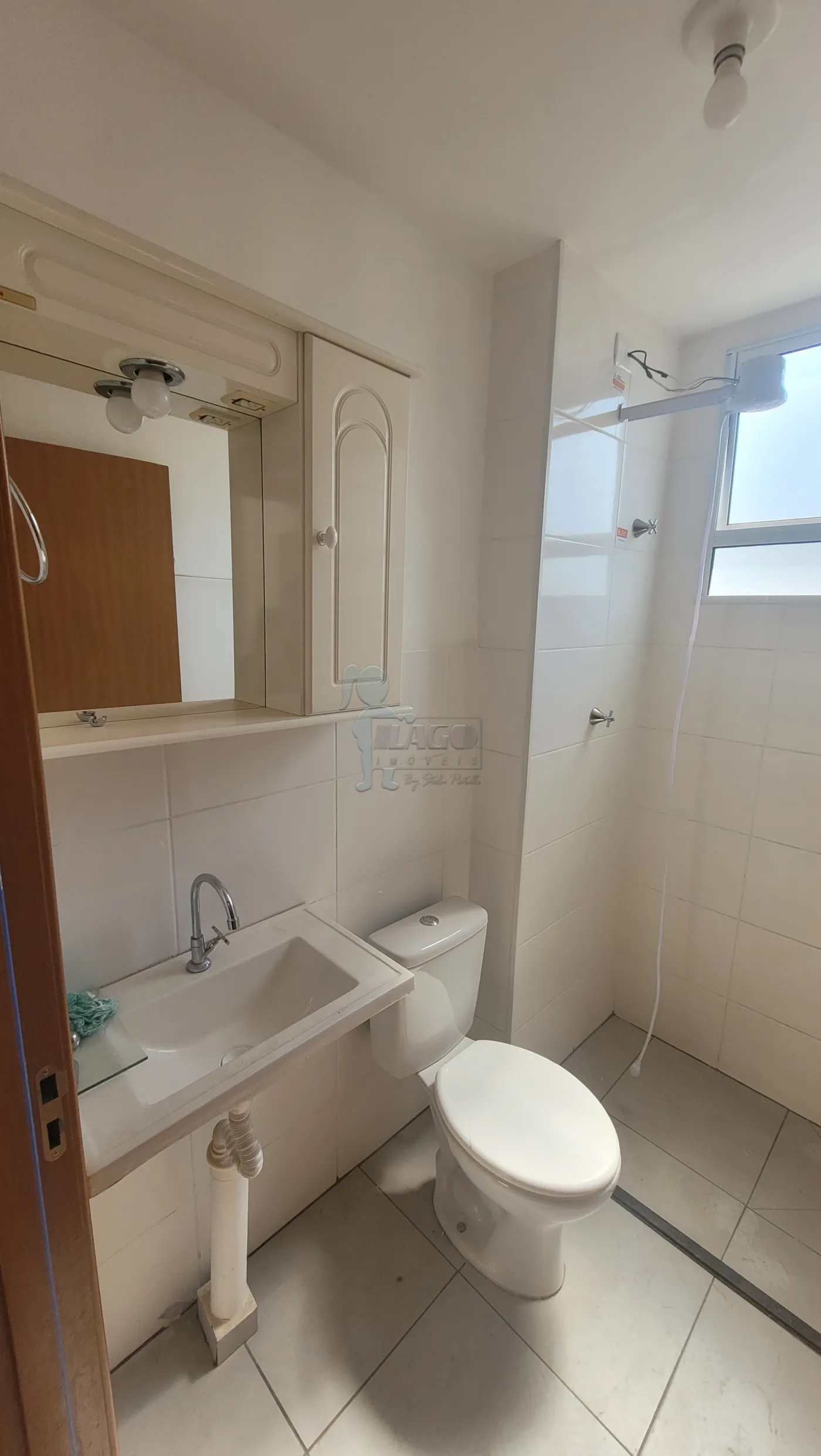 Alugar Apartamento / Padrão em Ribeirão Preto R$ 1.100,00 - Foto 10