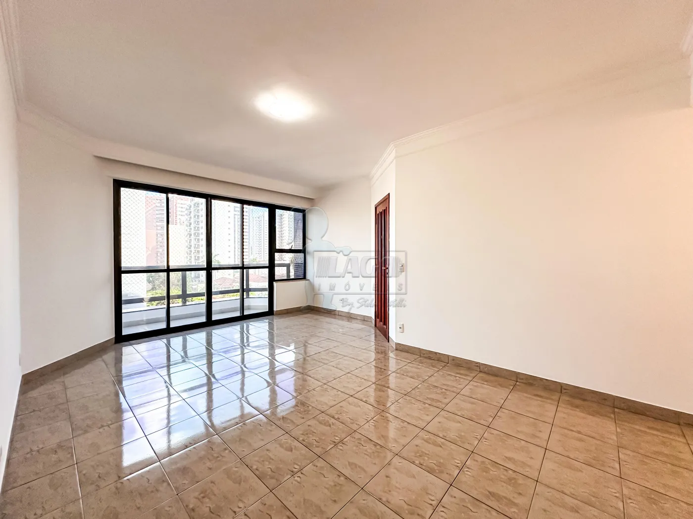 Comprar Apartamento / Padrão em Ribeirão Preto R$ 329.990,00 - Foto 1