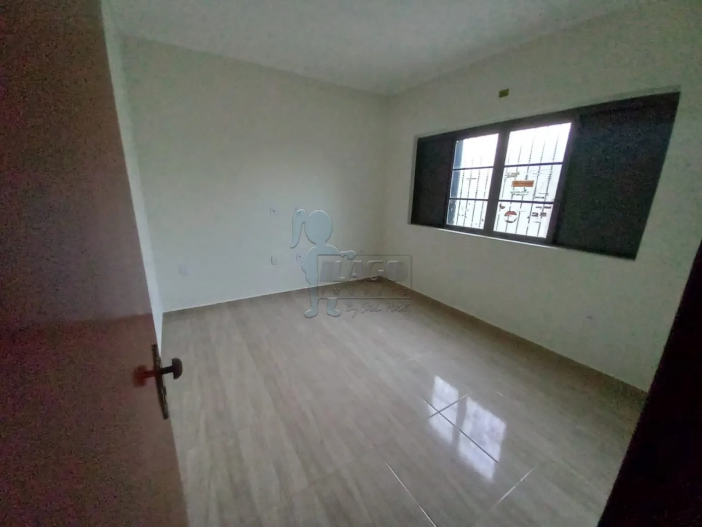 Alugar Casa / Padrão em Ribeirão Preto R$ 1.100,00 - Foto 3