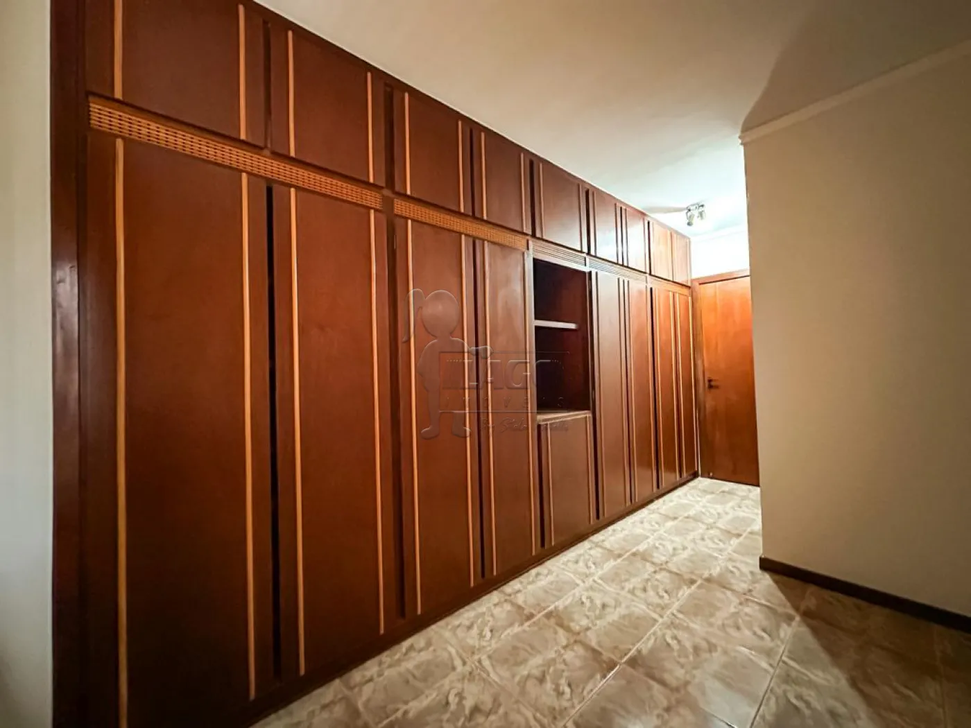 Alugar Apartamentos / Padrão em Ribeirão Preto R$ 1.800,00 - Foto 14