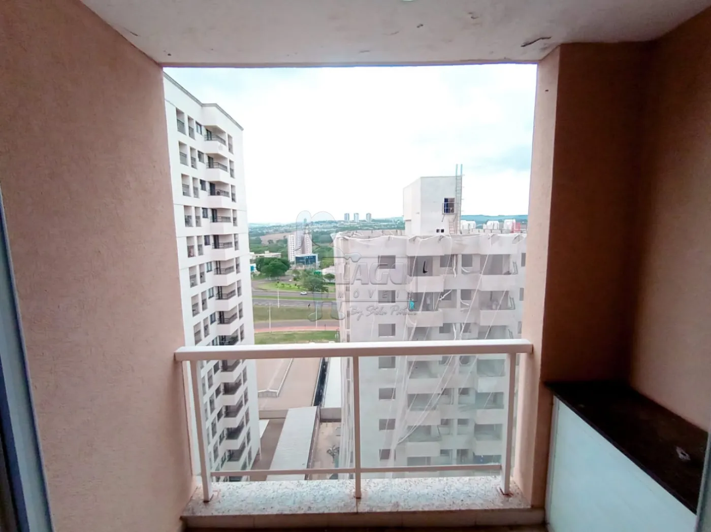 Alugar Apartamento / Padrão em Ribeirão Preto R$ 1.500,00 - Foto 11