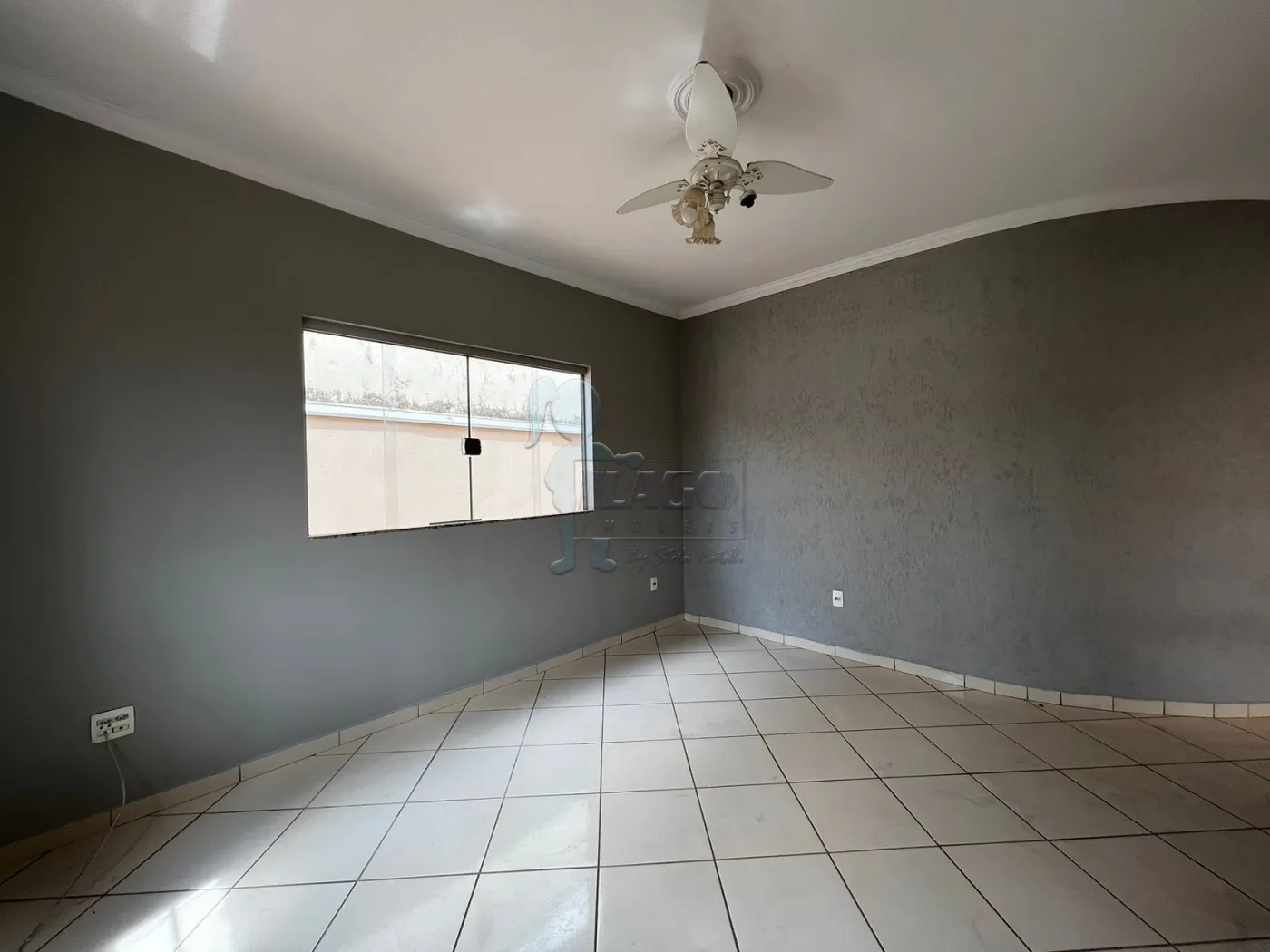 Alugar Casa / Padrão em Ribeirão Preto R$ 2.200,00 - Foto 3