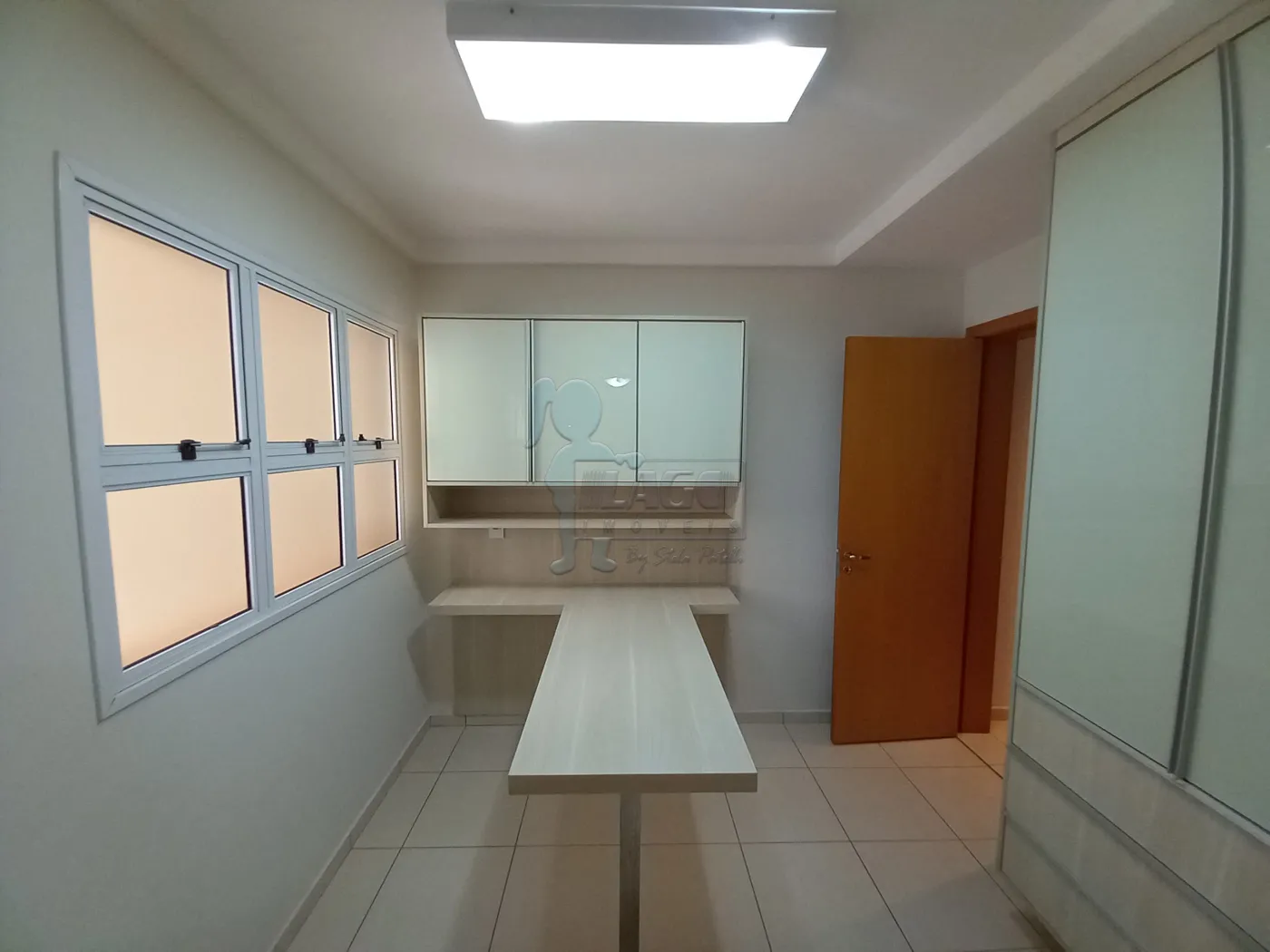 Alugar Apartamento / Padrão em Ribeirão Preto R$ 5.000,00 - Foto 12