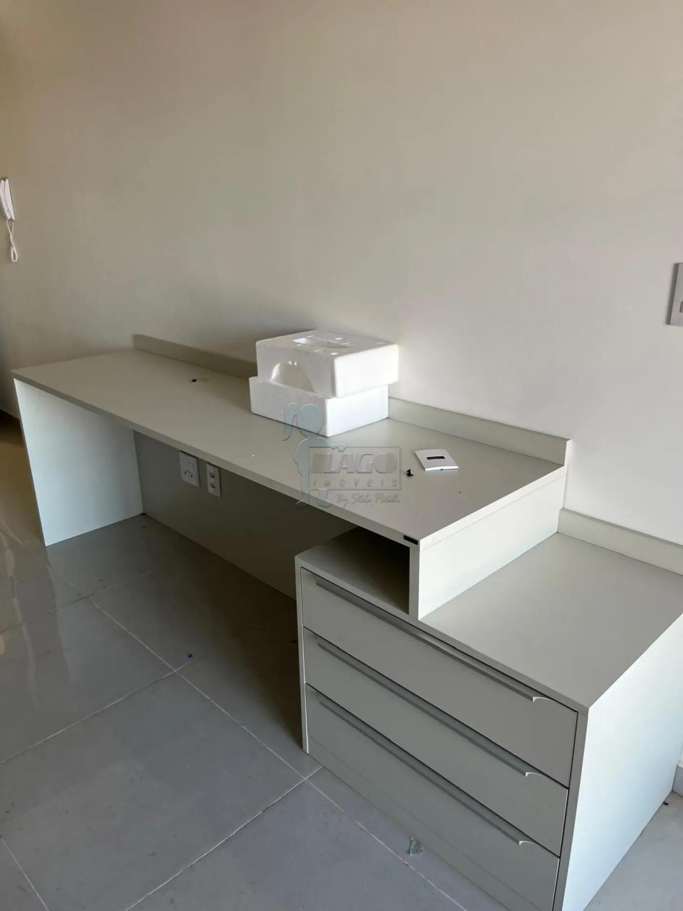 Alugar Apartamento / Kitnet em Ribeirão Preto R$ 1.700,00 - Foto 2