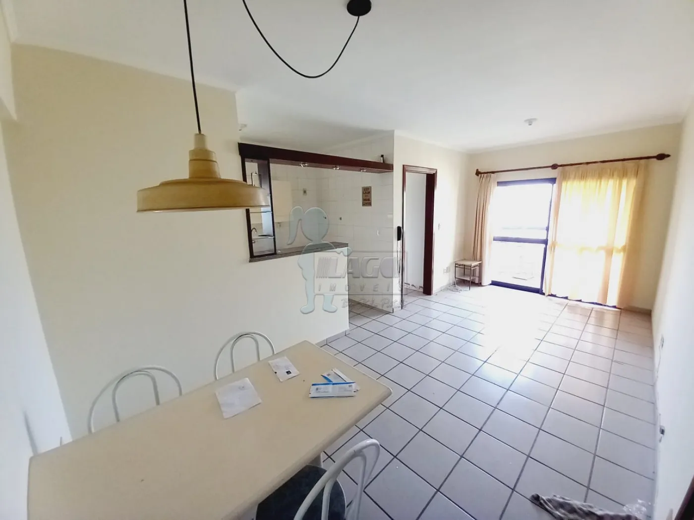 Alugar Apartamento / Padrão em Ribeirão Preto R$ 800,00 - Foto 1