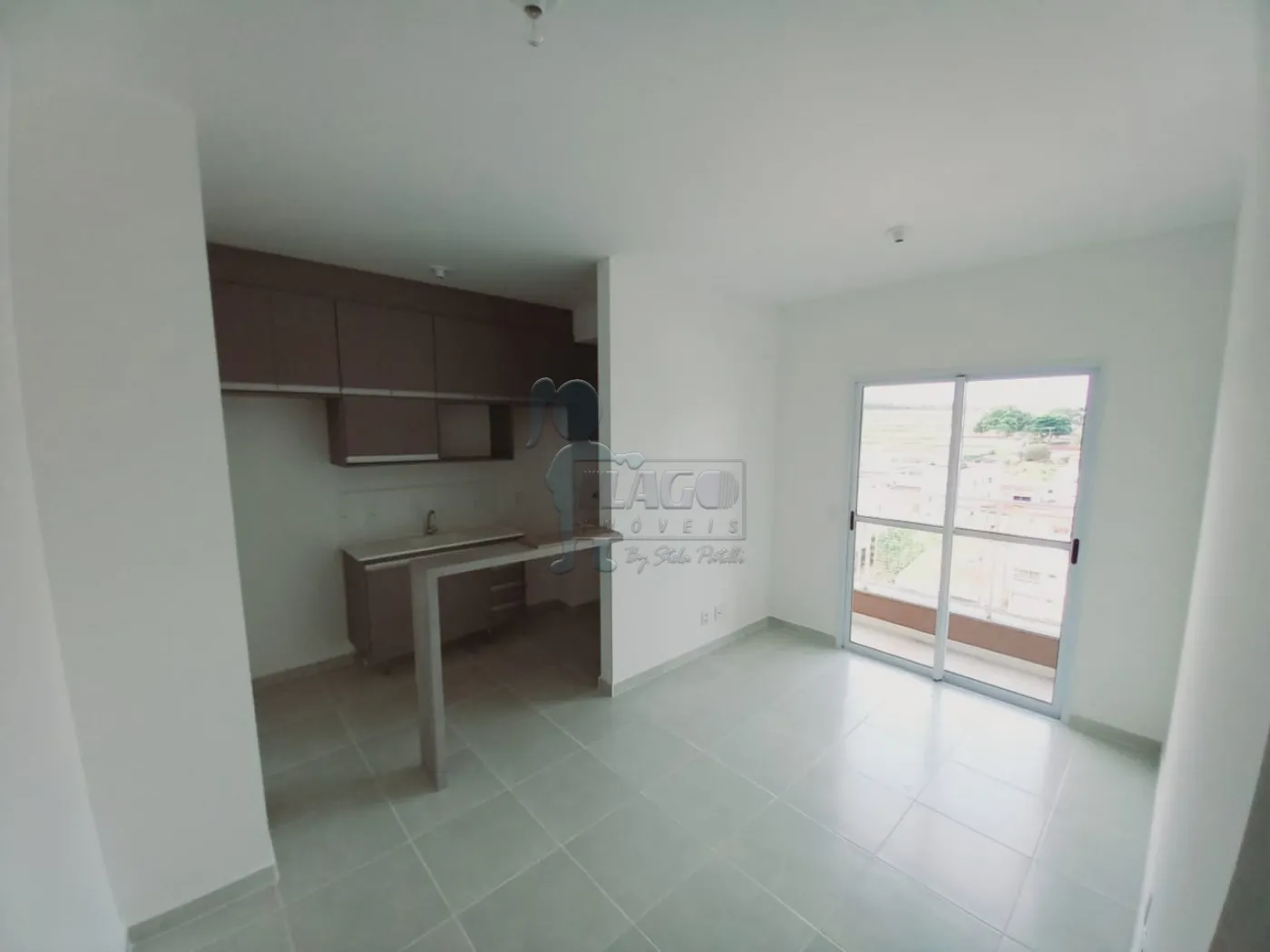 Alugar Apartamento / Padrão em Ribeirão Preto R$ 1.300,00 - Foto 1