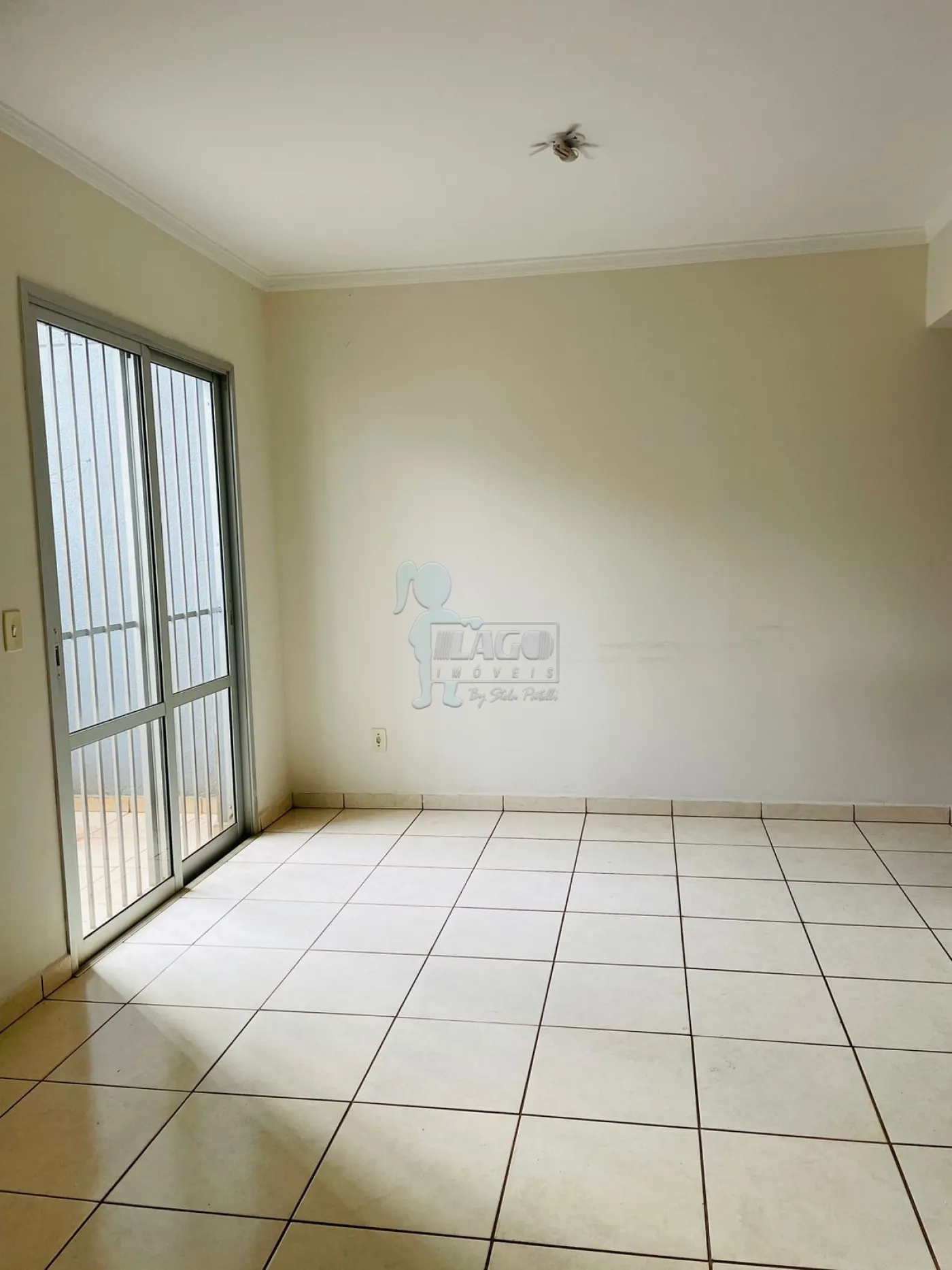 Alugar Apartamento / Padrão em Ribeirão Preto R$ 1.100,00 - Foto 1