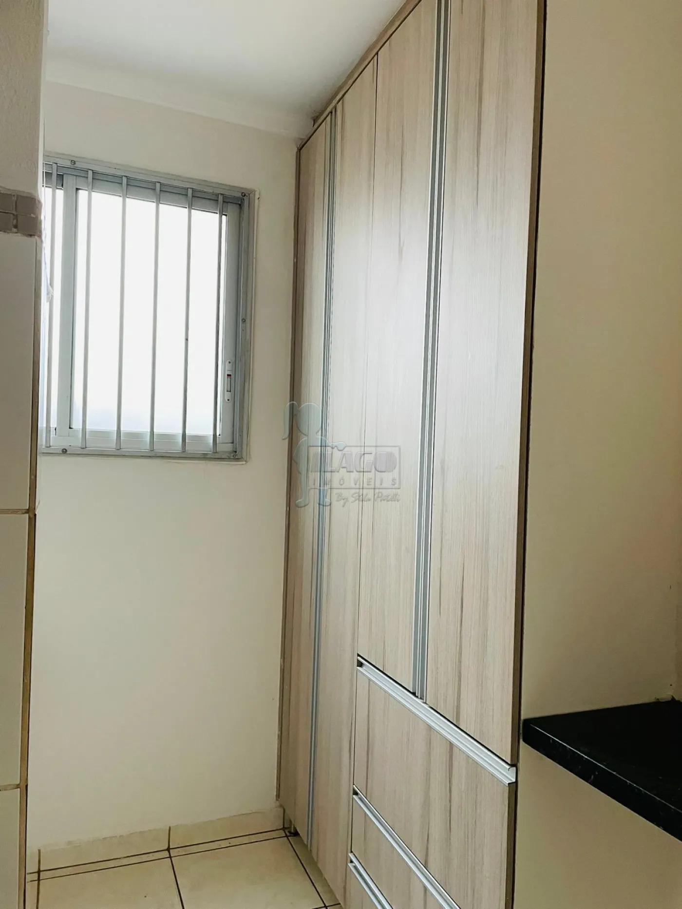 Alugar Apartamento / Padrão em Ribeirão Preto R$ 1.100,00 - Foto 9