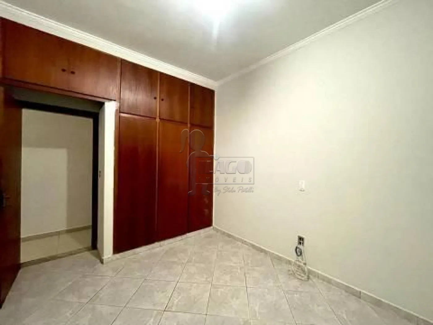 Alugar Casas / Padrão em Ribeirão Preto R$ 2.800,00 - Foto 5