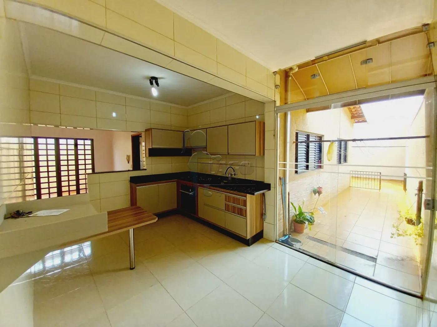 Alugar Casa / Padrão em Ribeirão Preto R$ 2.700,00 - Foto 16