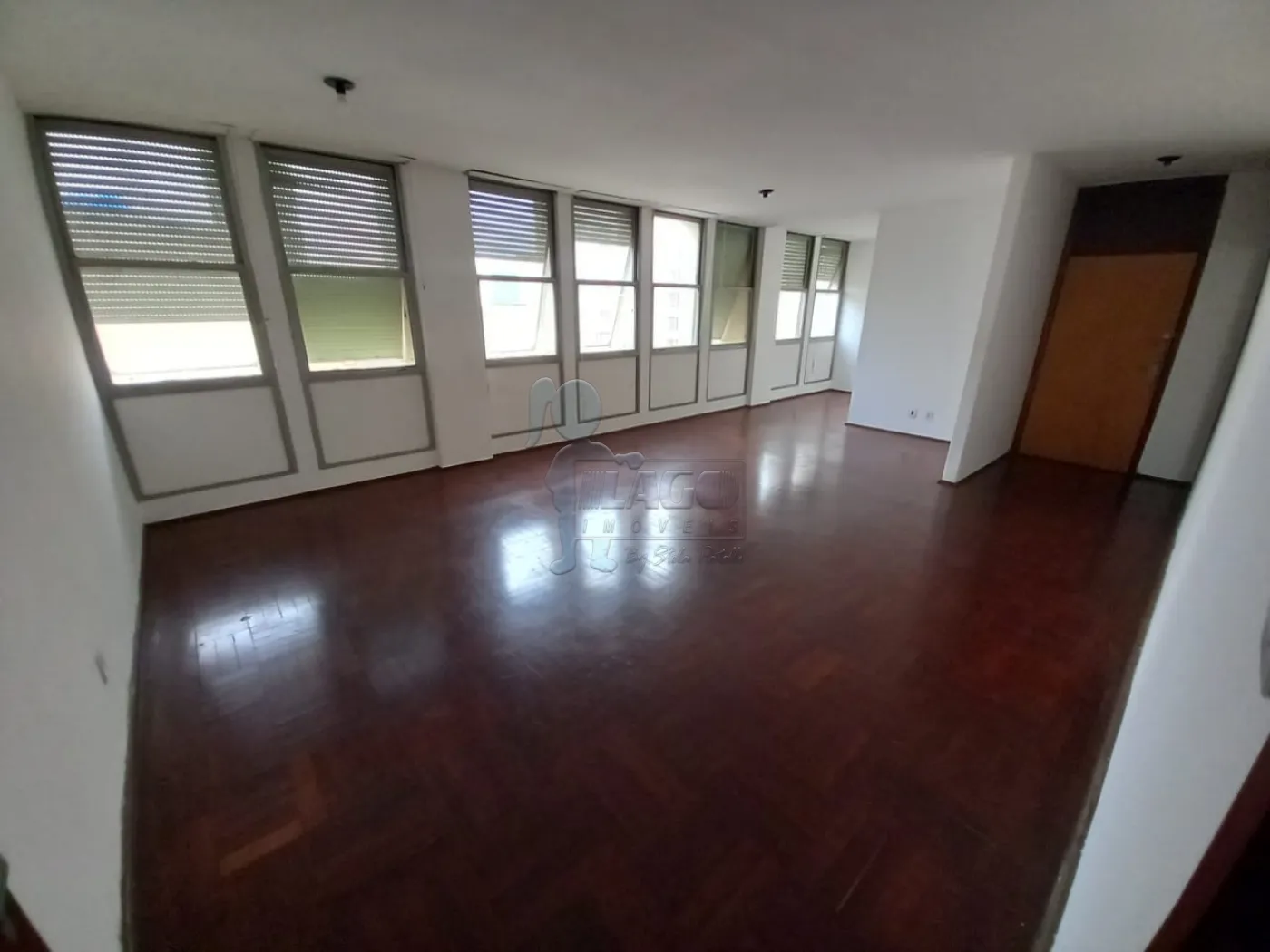 Alugar Apartamento / Padrão em Ribeirão Preto R$ 1.200,00 - Foto 1