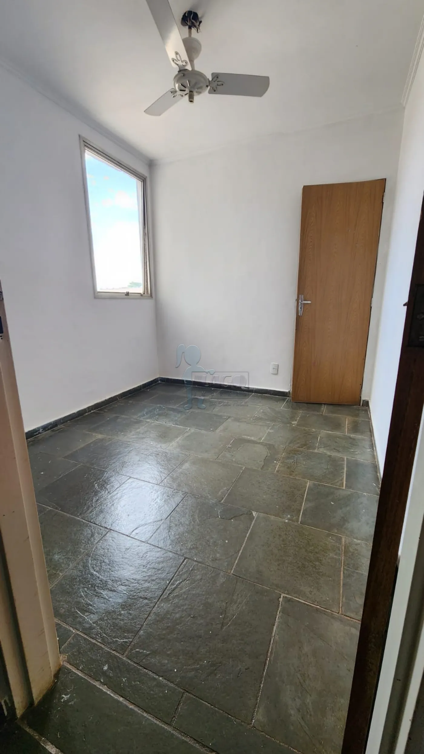 Comprar Apartamento / Padrão em Ribeirão Preto R$ 330.000,00 - Foto 3