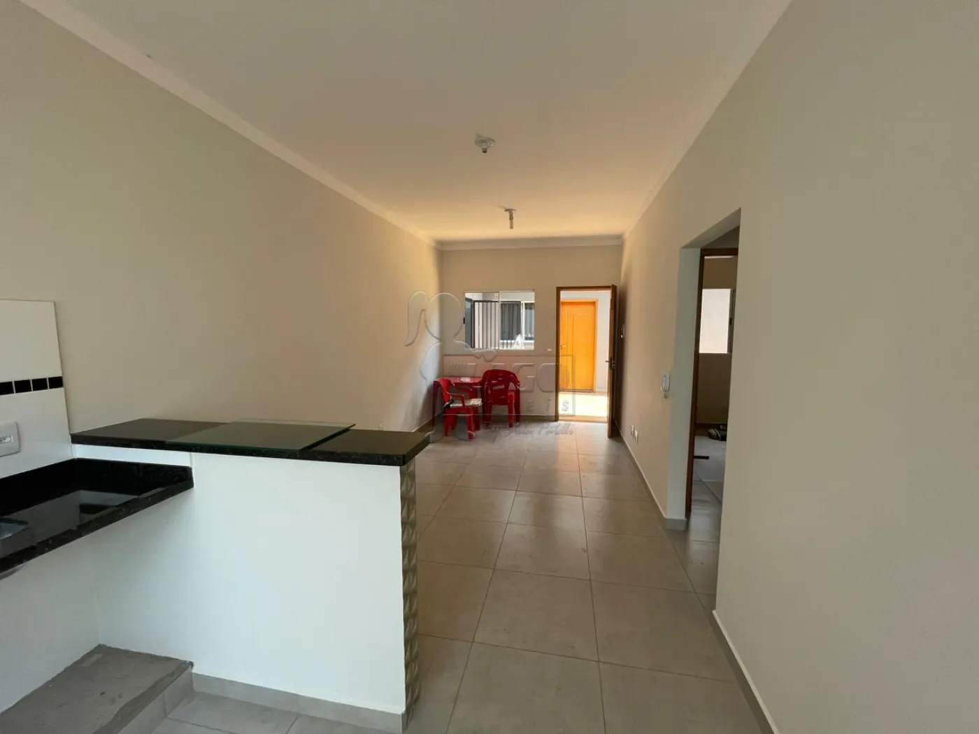 Comprar Casa / Padrão em Ribeirão Preto R$ 220.000,00 - Foto 2
