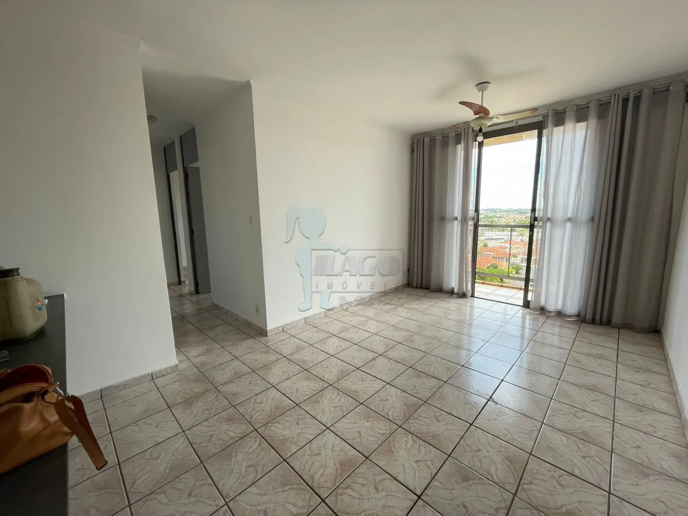 Alugar Apartamento / Padrão em Ribeirão Preto R$ 1.400,00 - Foto 3