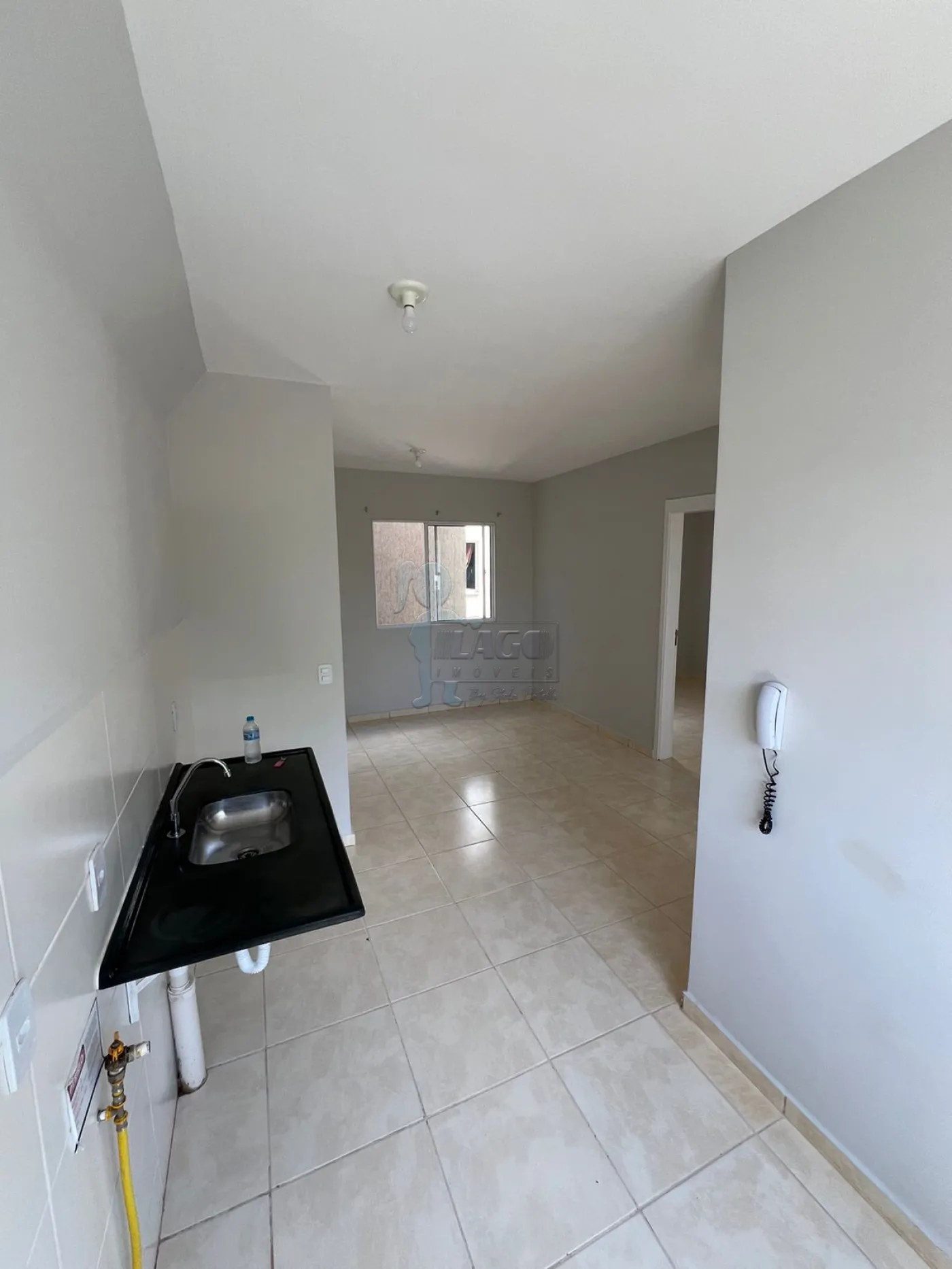 Comprar Apartamentos / Padrão em Ribeirão Preto R$ 160.000,00 - Foto 4