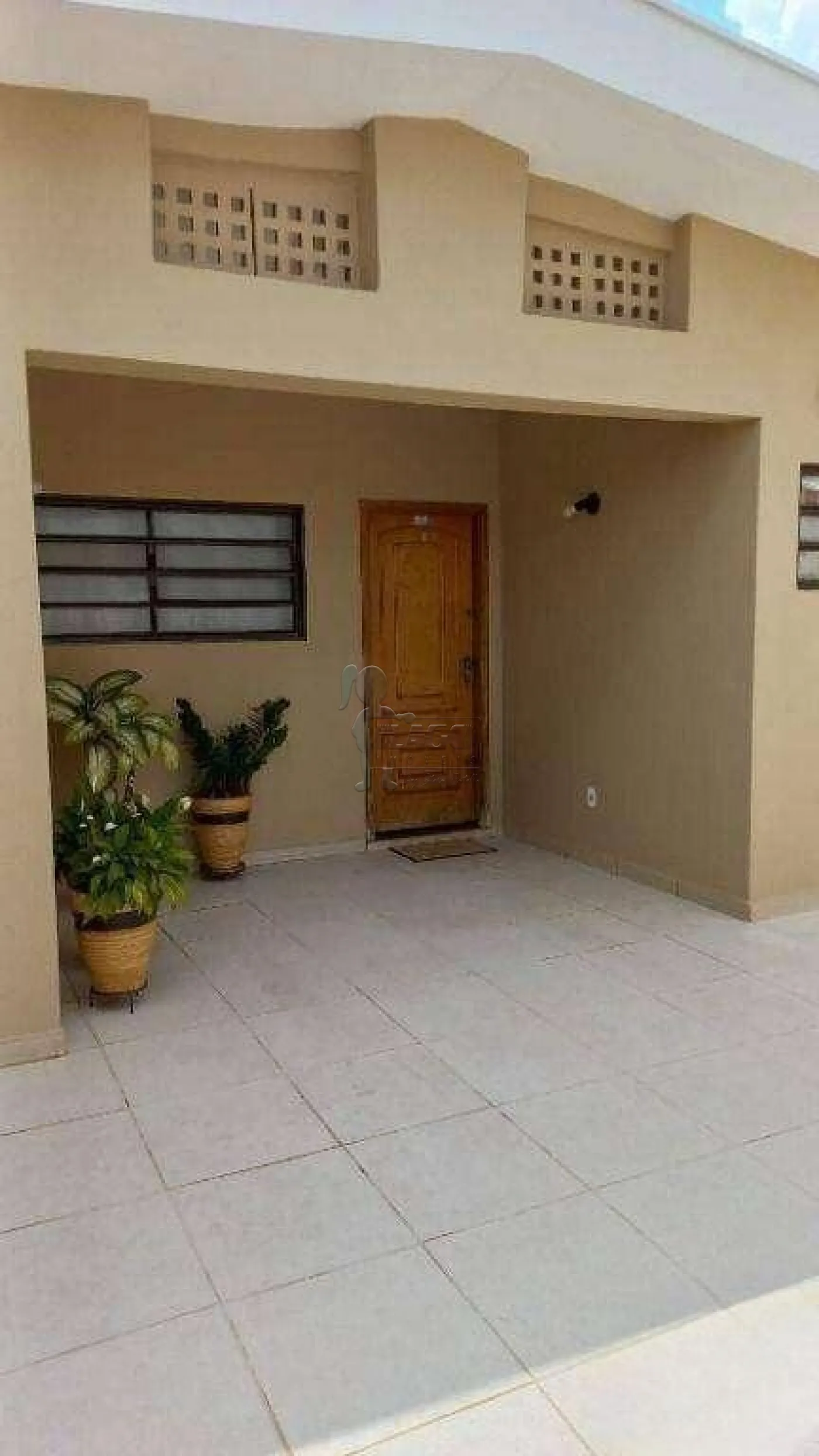 Comprar Casa / Padrão em Ribeirão Preto R$ 561.800,00 - Foto 1