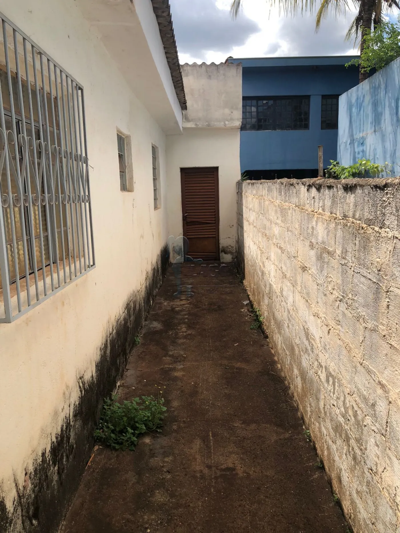 Comprar Casa / Padrão em Ribeirão Preto R$ 160.000,00 - Foto 3