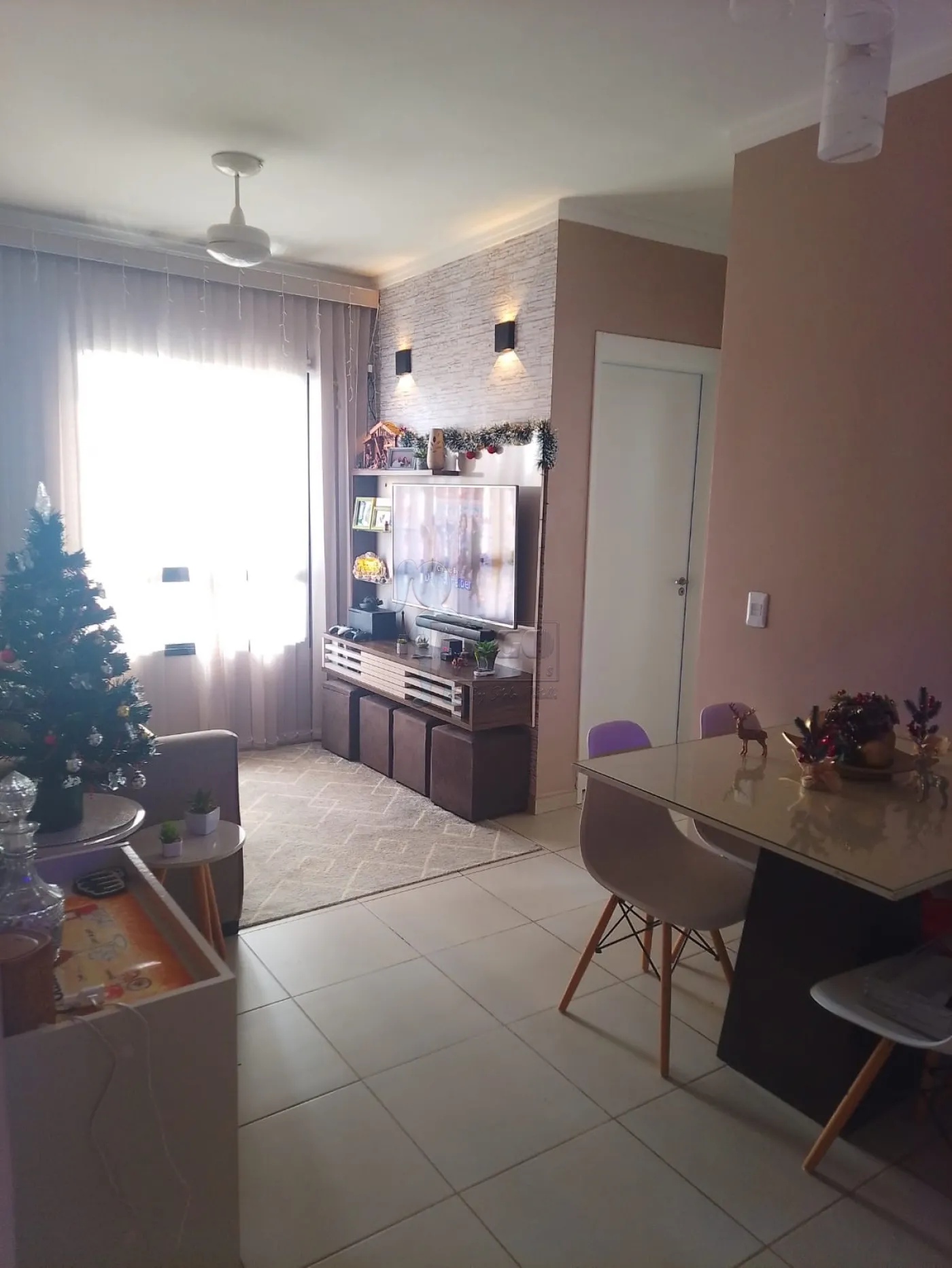 Comprar Apartamento / Padrão em Ribeirão Preto R$ 250.000,00 - Foto 1