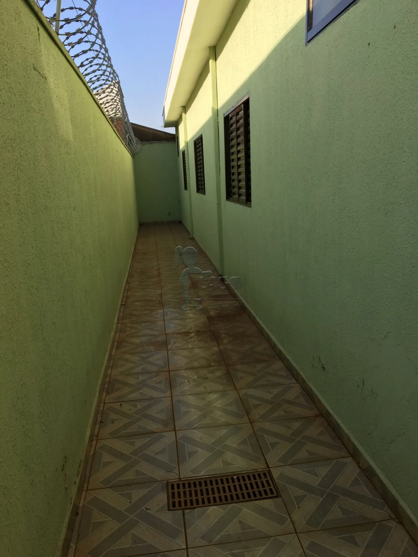 Alugar Casa / Padrão em Ribeirão Preto R$ 1.650,00 - Foto 11