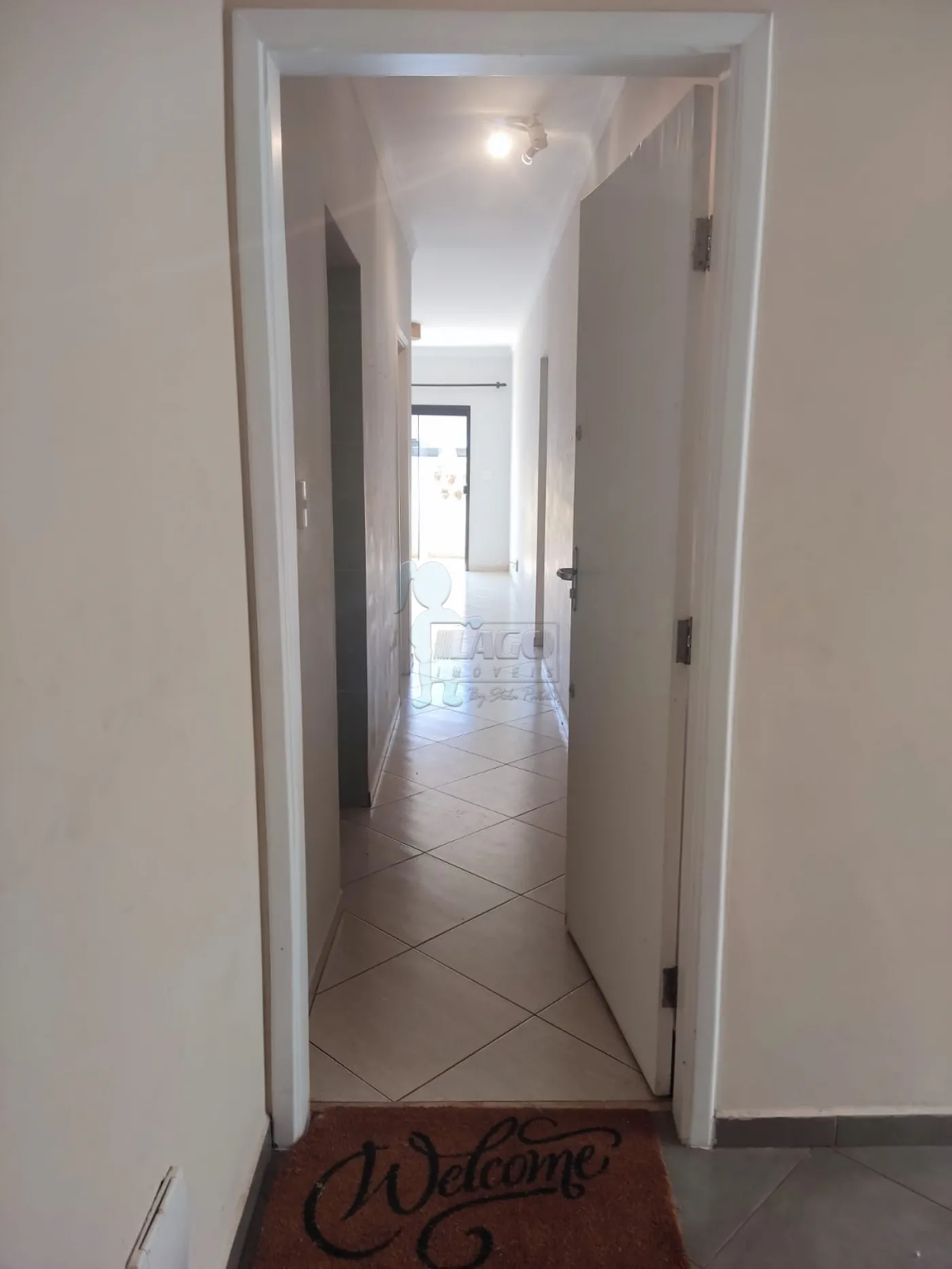 Alugar Apartamento / Padrão em Ribeirão Preto R$ 2.200,00 - Foto 1