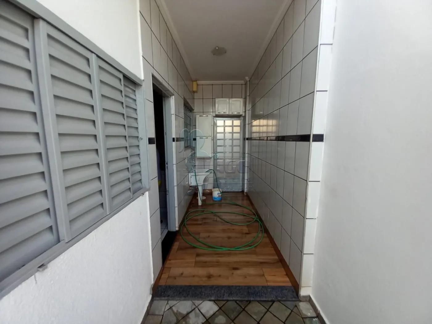 Alugar Casa / Padrão em Ribeirão Preto R$ 2.300,00 - Foto 13