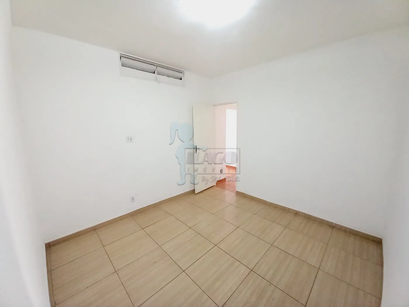 Alugar Casa / Padrão em Ribeirão Preto R$ 550,00 - Foto 5