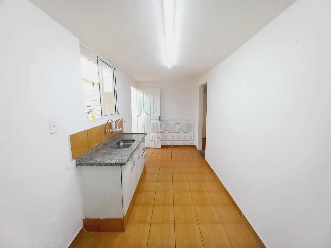 Alugar Casa / Padrão em Ribeirão Preto R$ 550,00 - Foto 16