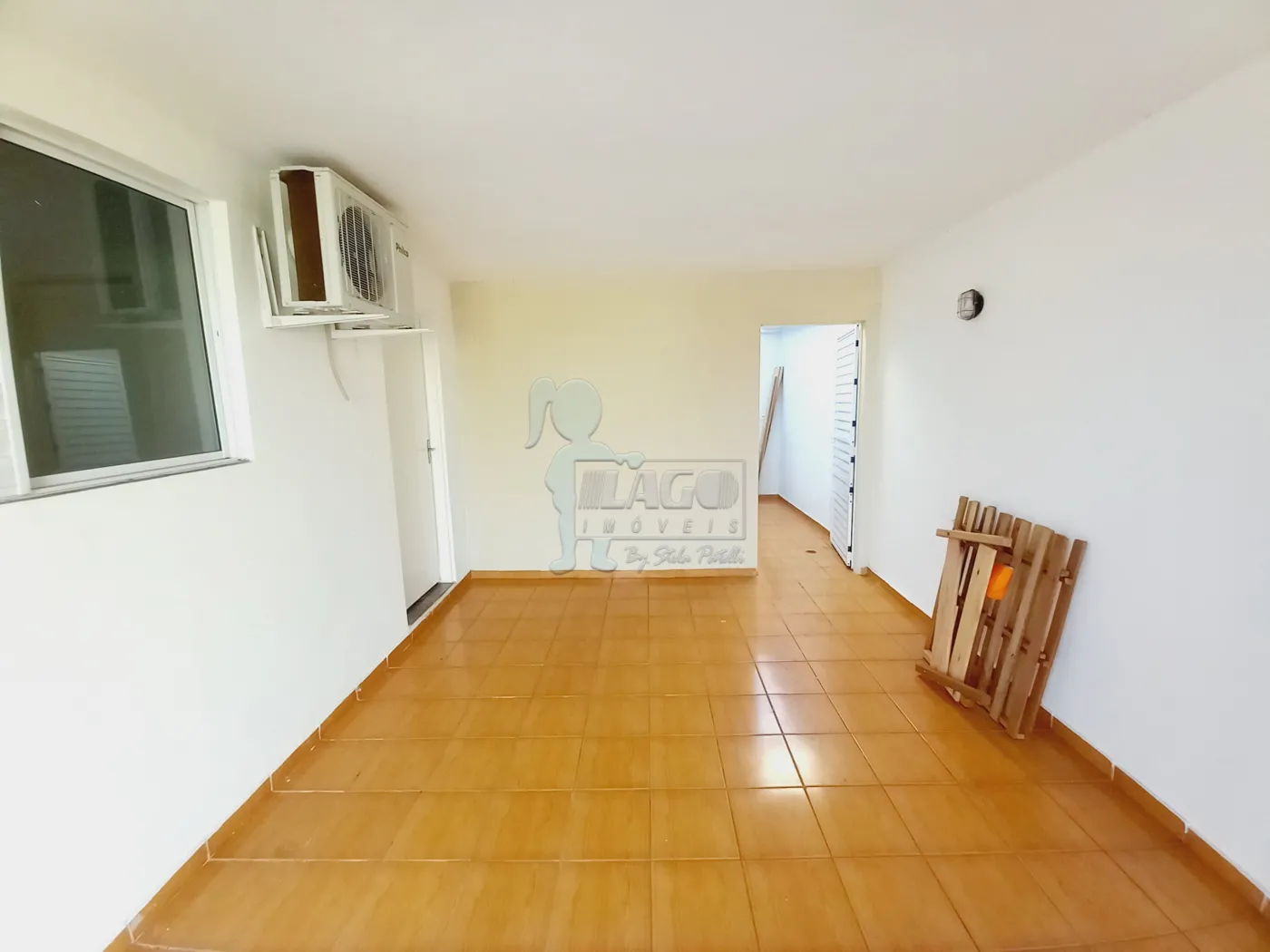 Alugar Casa / Padrão em Ribeirão Preto R$ 550,00 - Foto 4