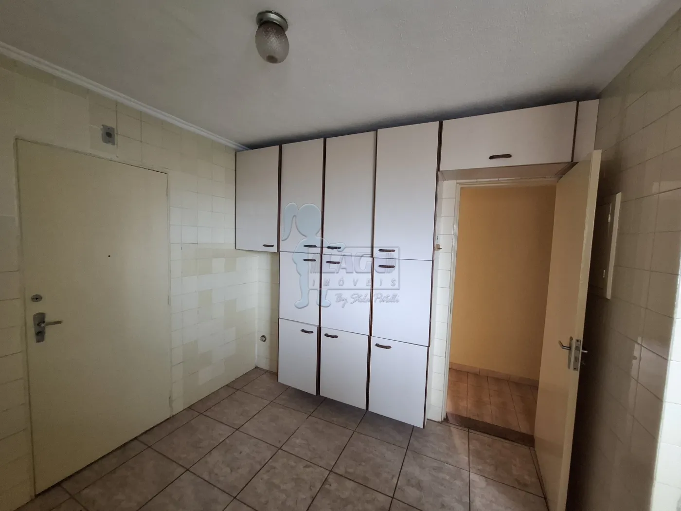 Alugar Apartamento / Padrão em Ribeirão Preto R$ 1.300,00 - Foto 4