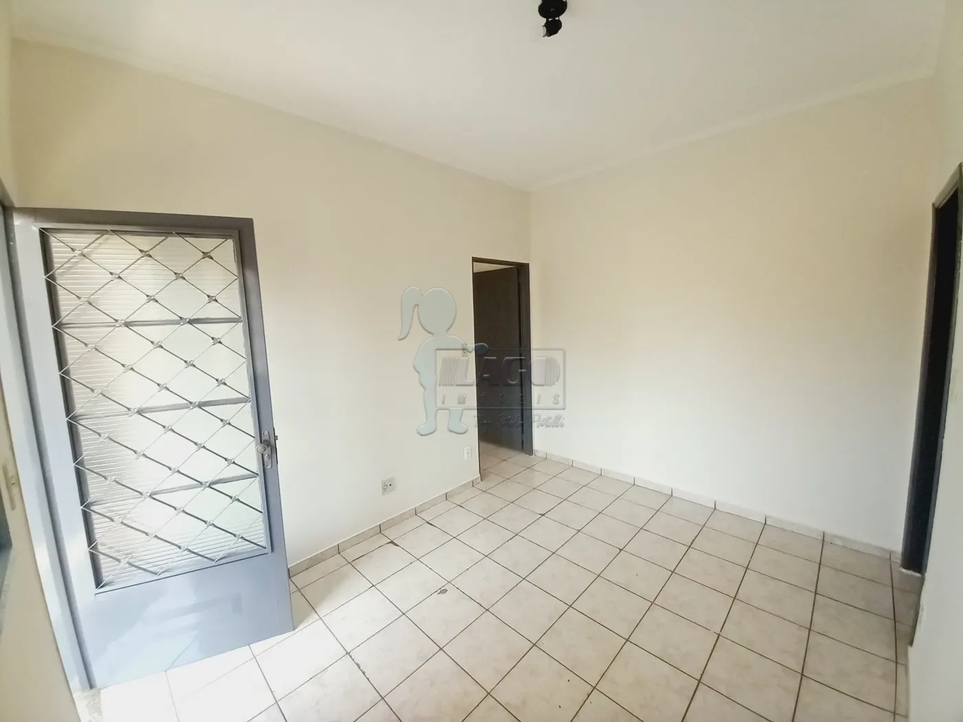 Alugar Casa / Padrão em Ribeirão Preto R$ 1.050,00 - Foto 3