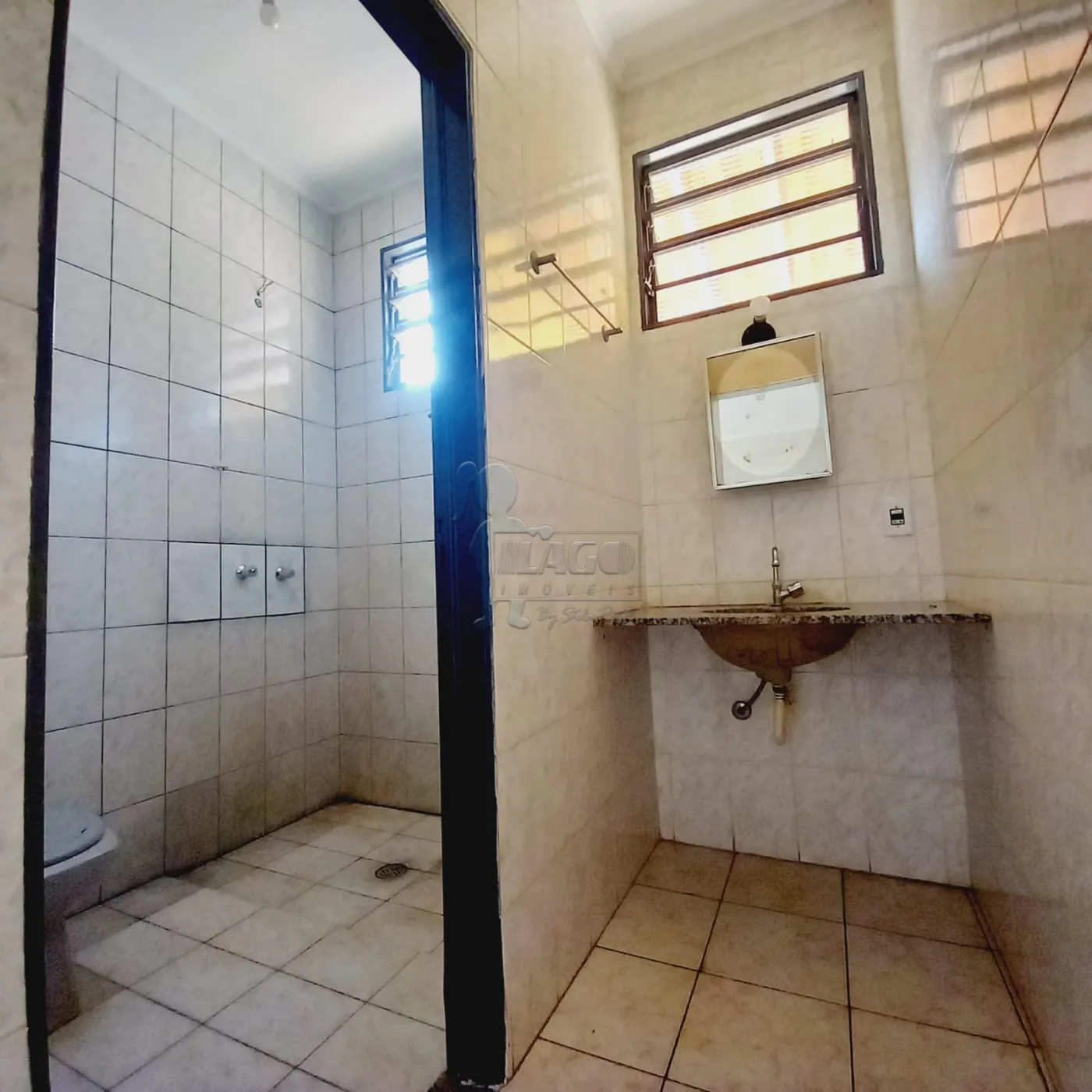 Alugar Casa / Padrão em Ribeirão Preto R$ 1.050,00 - Foto 8