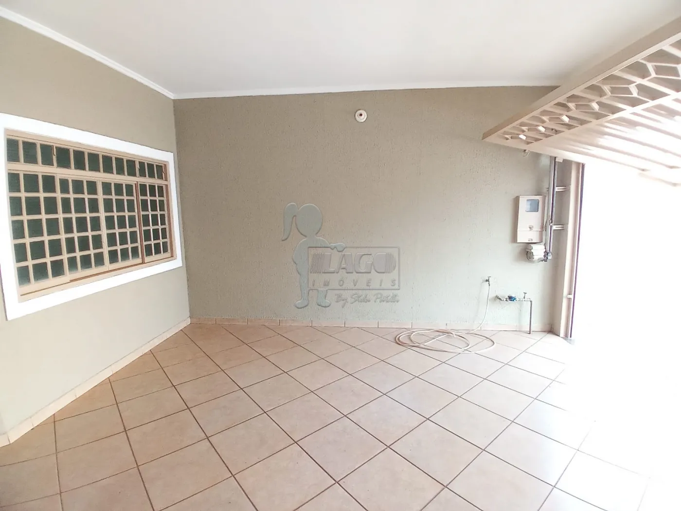 Alugar Casa / Padrão em Ribeirão Preto R$ 1.900,00 - Foto 4