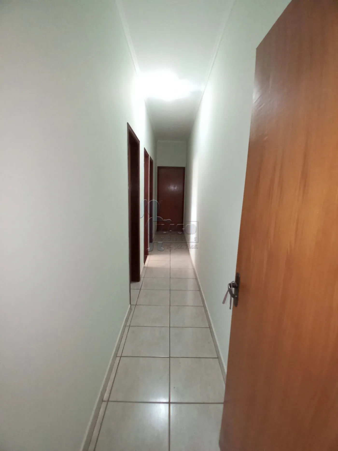 Alugar Casa / Padrão em Ribeirão Preto R$ 1.900,00 - Foto 10