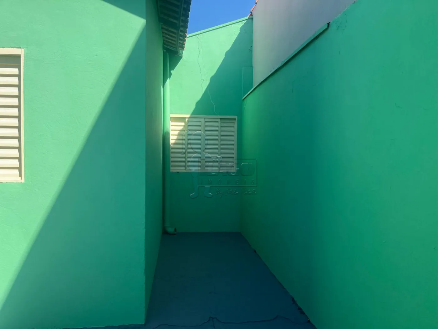 Alugar Casa / Padrão em Ribeirão Preto R$ 1.250,00 - Foto 5