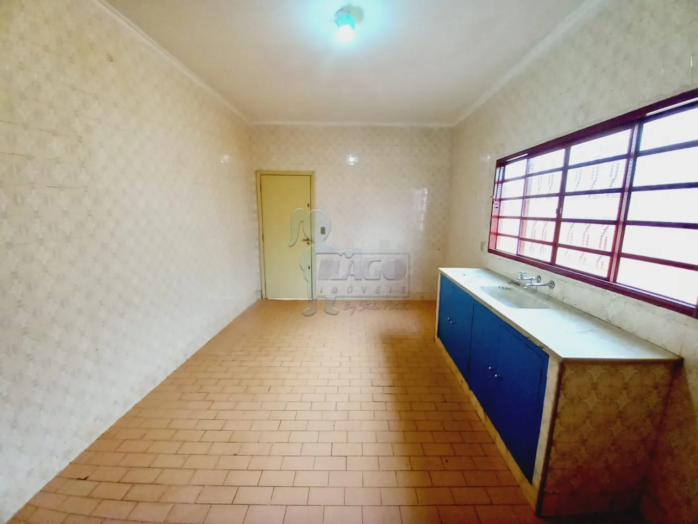 Alugar Casa / Padrão em Ribeirão Preto R$ 1.800,00 - Foto 14