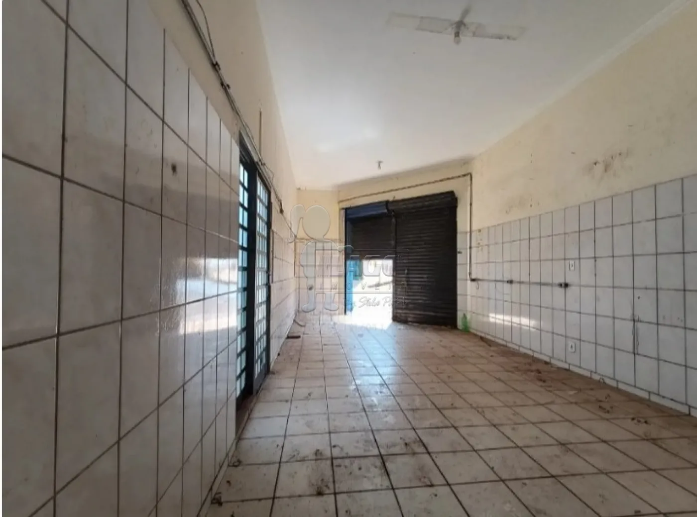 Alugar Comercial padrão / Salão em Ribeirão Preto R$ 810,00 - Foto 2