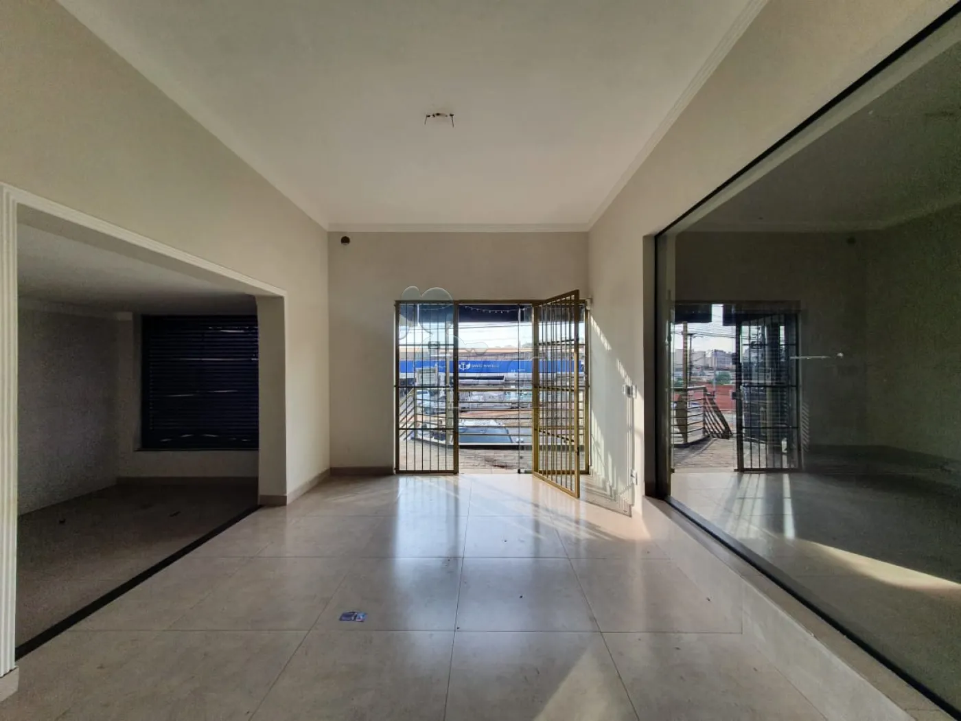 Alugar Comercial padrão / Casa comercial em Ribeirão Preto R$ 4.000,00 - Foto 2