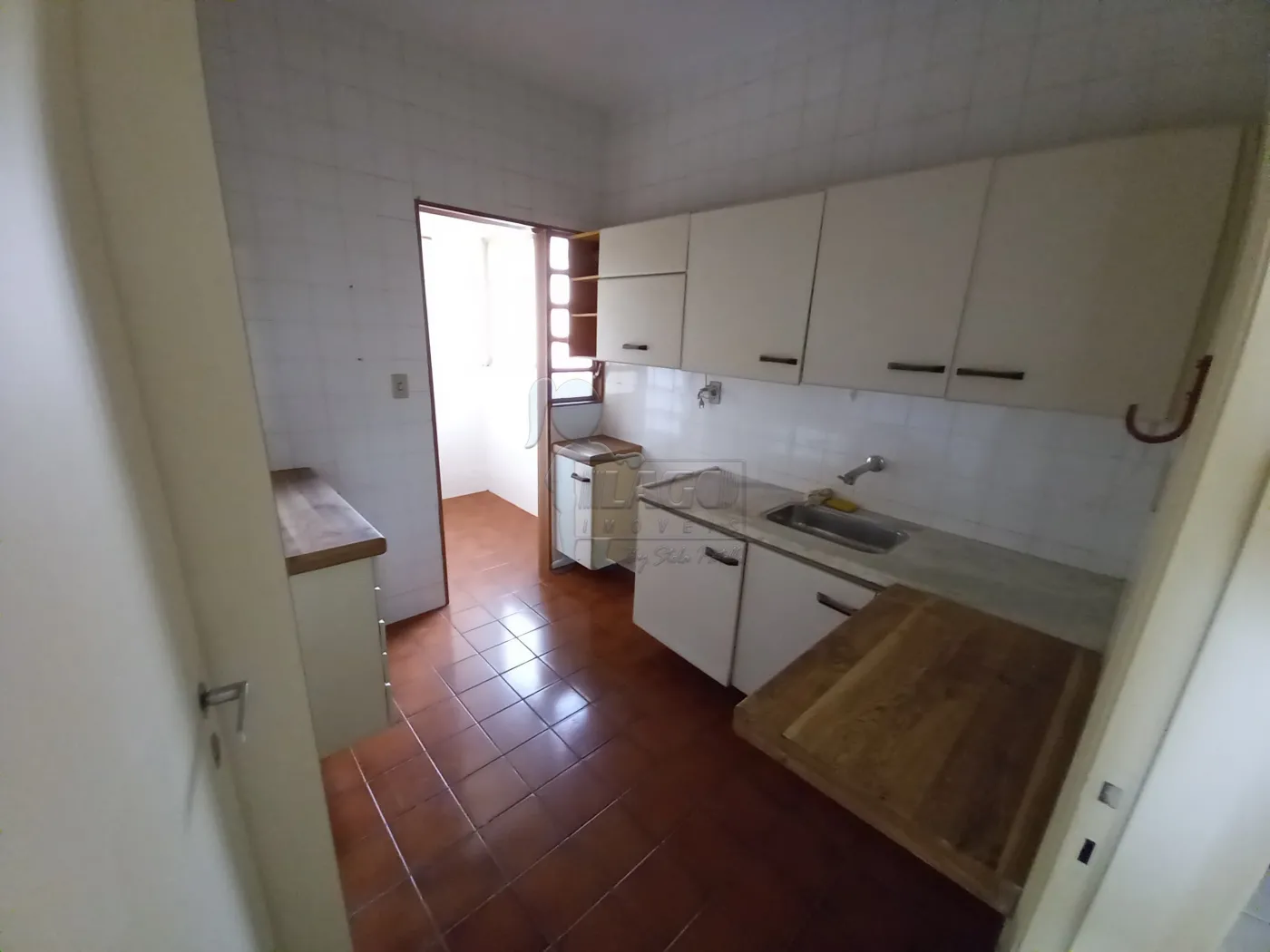 Comprar Apartamento / Padrão em Ribeirão Preto R$ 200.000,00 - Foto 3