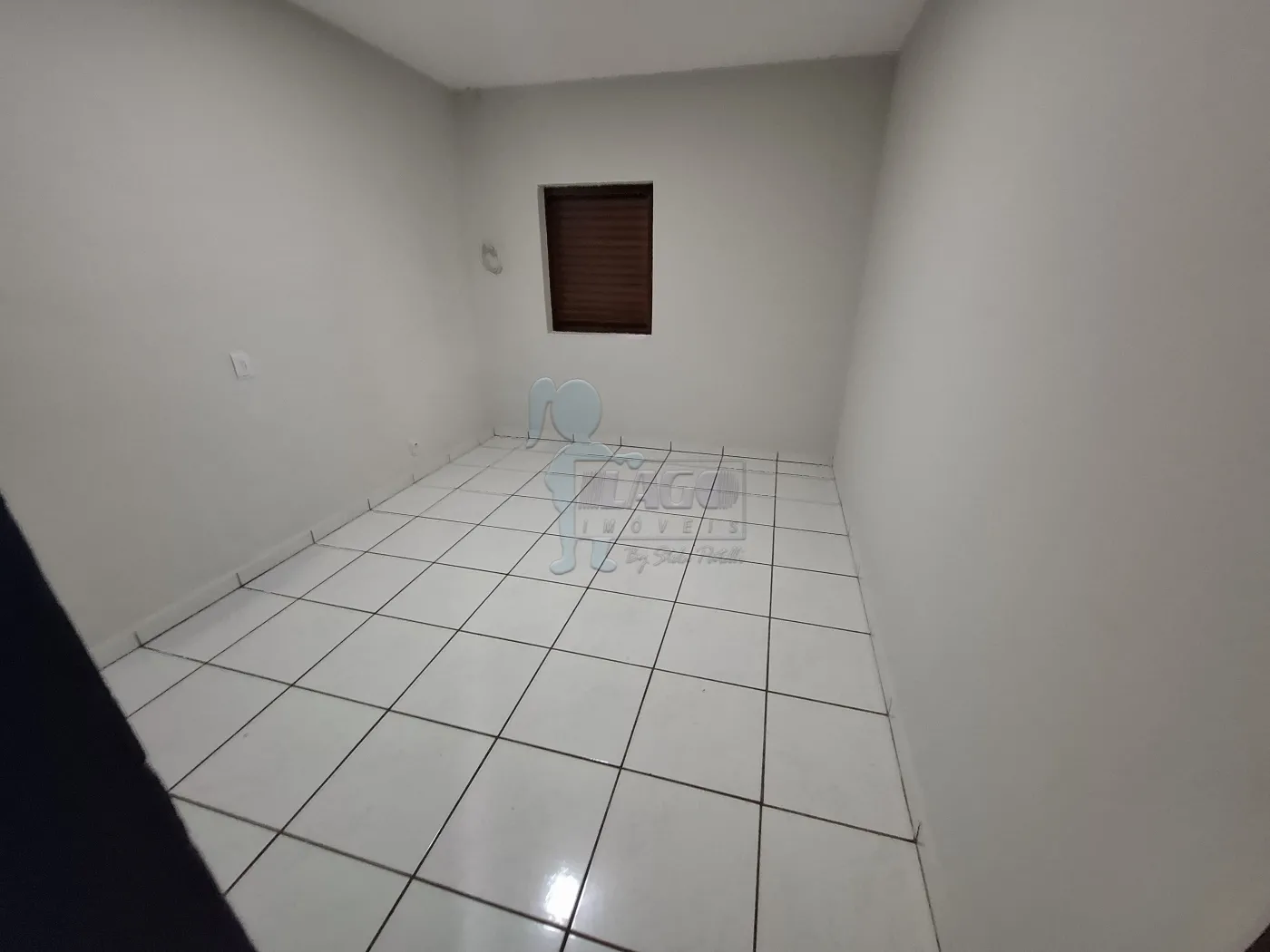 Alugar Casa / Padrão em Ribeirão Preto R$ 1.200,00 - Foto 3