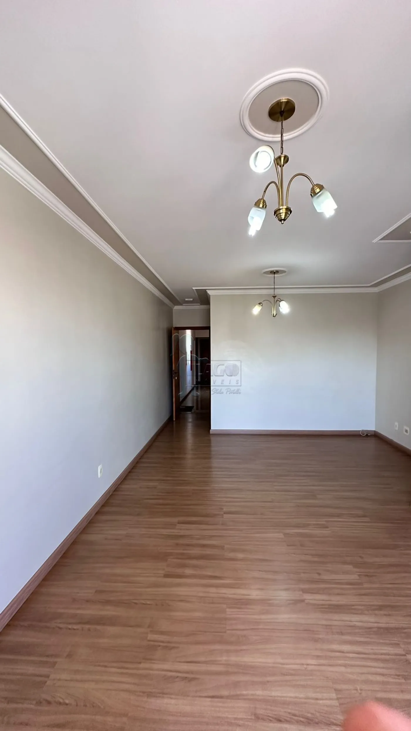 Alugar Apartamento / Padrão em Ribeirão Preto R$ 1.500,00 - Foto 1